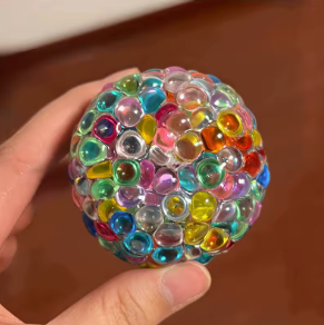 Trauben-Knautschball – herrlich weiches Fidget-Spielzeug ✨