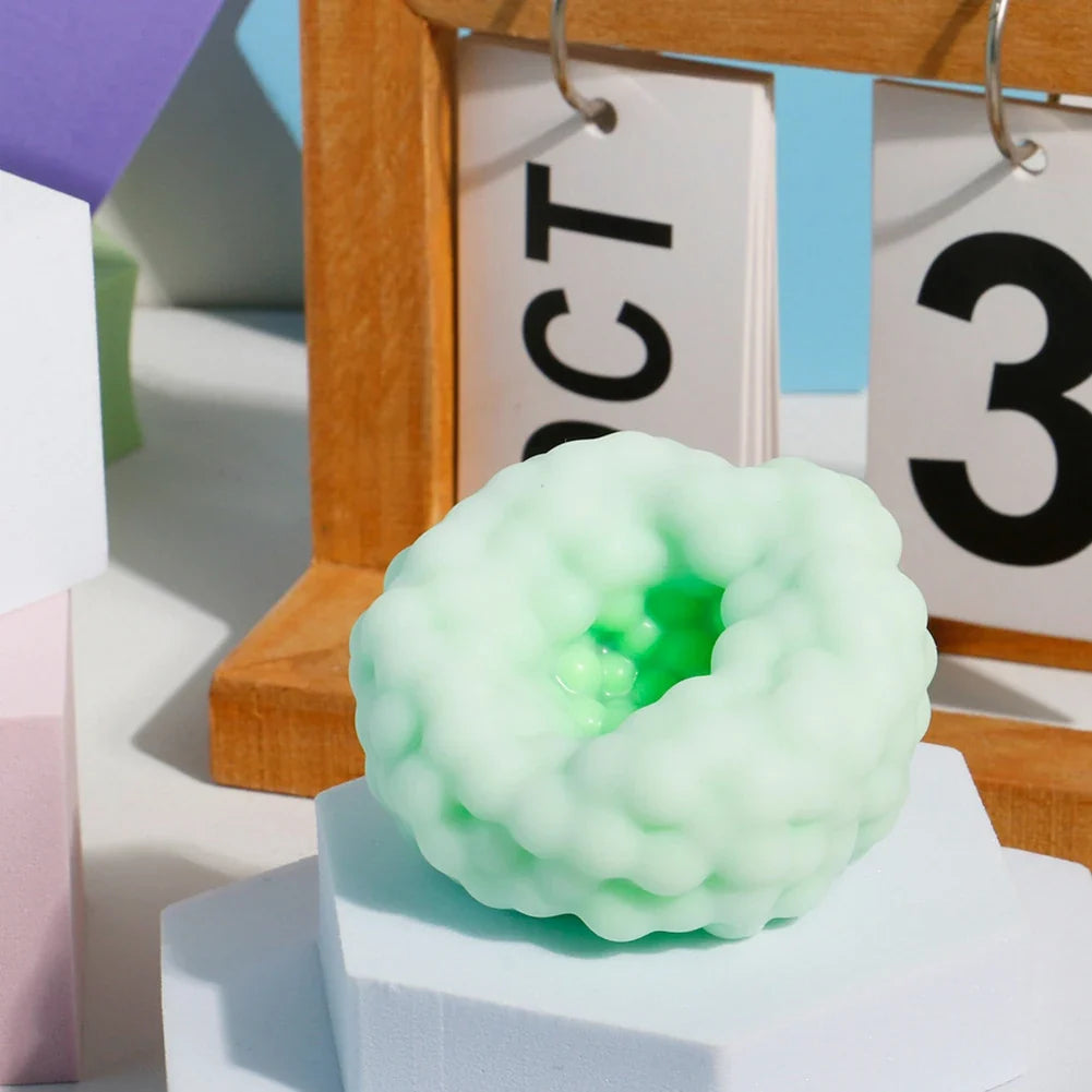 Trauben-Knautschball – herrlich weiches Fidget-Spielzeug ✨