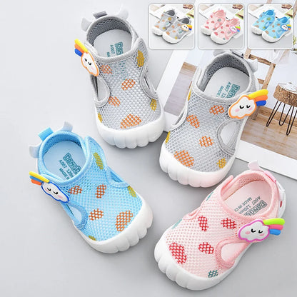LuftSchritt – Atmungsaktive Babyschuhe aus Mesh 👣🌬️