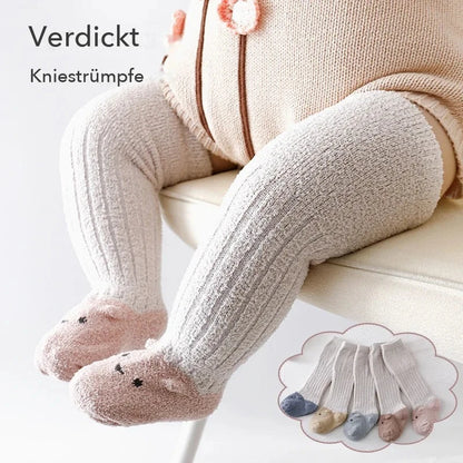 KuschelKnie – Kniestrümpfe aus Korallenfleece für Babys 🧦❄️