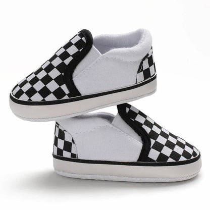 Stylish Soft-Soled Baby Sneaker (0-18 Months)