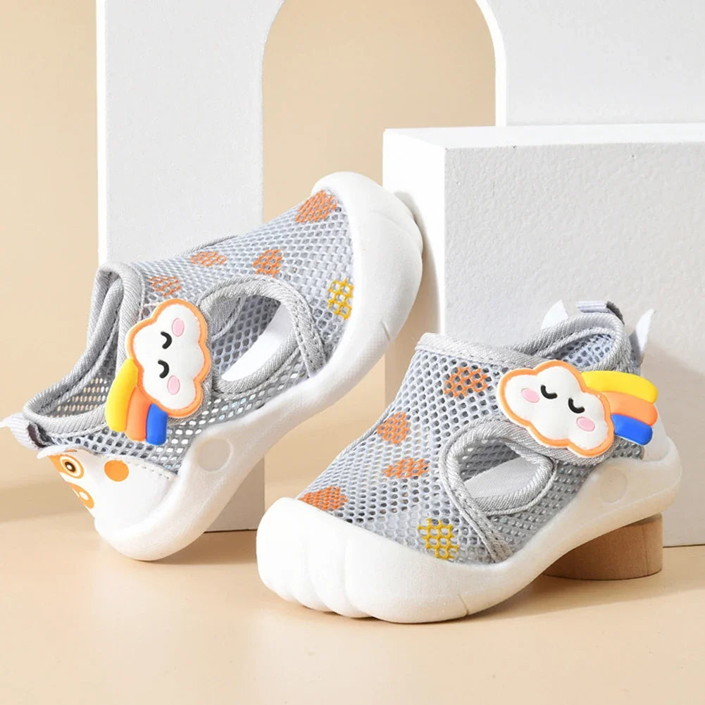LuftSchritt – Atmungsaktive Babyschuhe aus Mesh 👣🌬️
