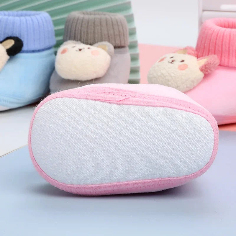 BärenSchritt – Plüsch-Krabbelschuhe mit Anti-Rutsch-Sohle 🐻👟